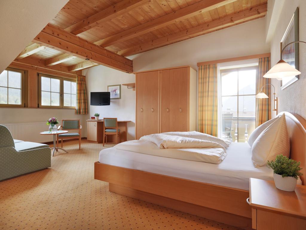 Hotel Stern Ehrwald Pokój zdjęcie